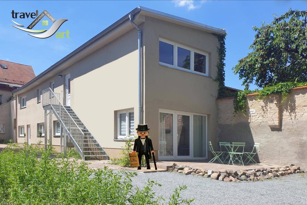 Aparthotel Travel Art Boardinghouse Neuruppin Esterno foto