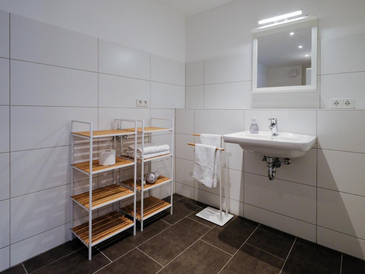 Aparthotel Travel Art Boardinghouse Neuruppin Esterno foto